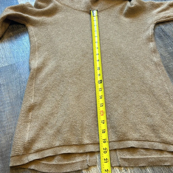SAKS FIFTH AVENUE cashmere split back turtleneck sweater - Picture 8 of 10